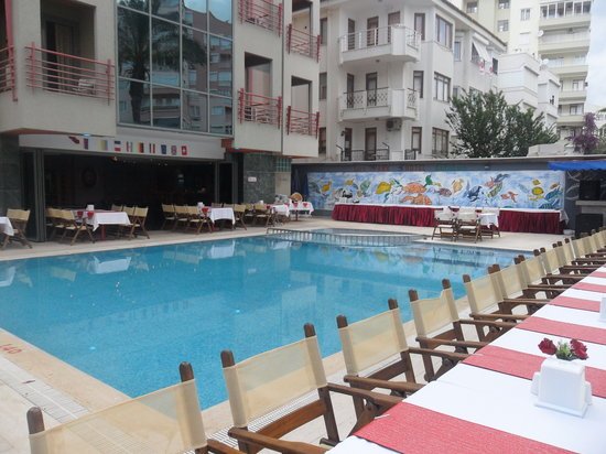 هتل لارا پارک آنتالیا ترکیه