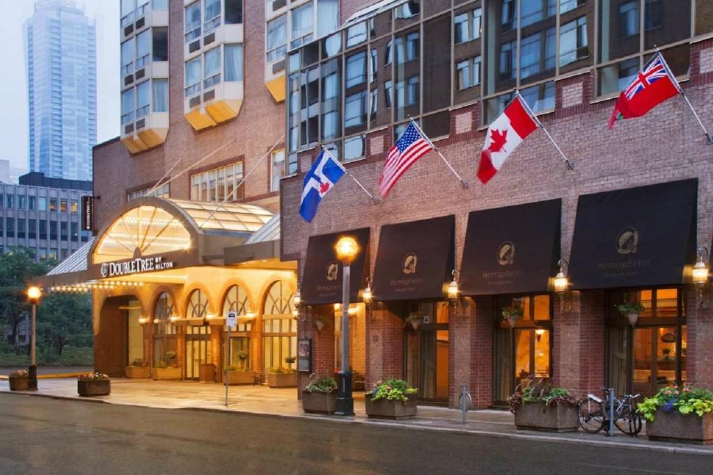 هتل دبل تری بای هیلتون تورنتو