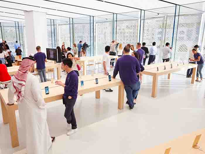اپل استور جدید در دبی مال