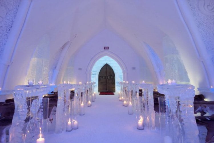 هتل یخی دی گلس در کانادا