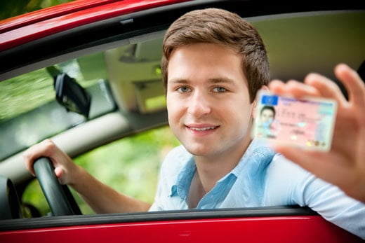 گواهینامه رانندگی در کانادا