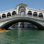 پل معروف ریالتو در ونیز