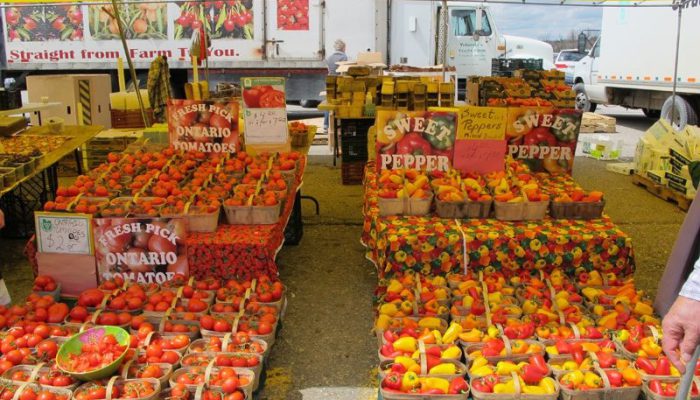 بازار بسیار جالب میوه کانادا