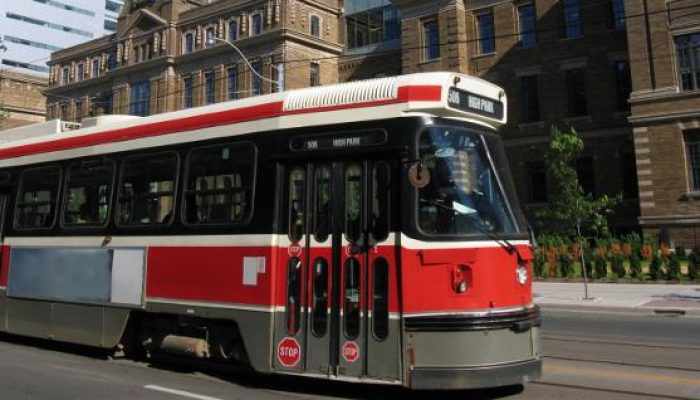 حمل و نقل عمومی در شهر تورنتو کانادا