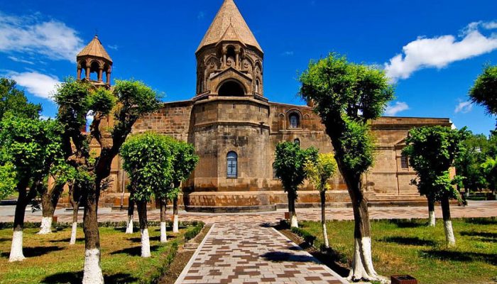 شهر اجمیازین ارمنستان