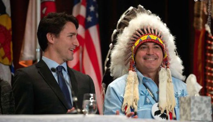 مردم بومی کانادا
