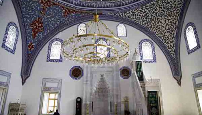 مسجد عیسی بیگ ترکیه