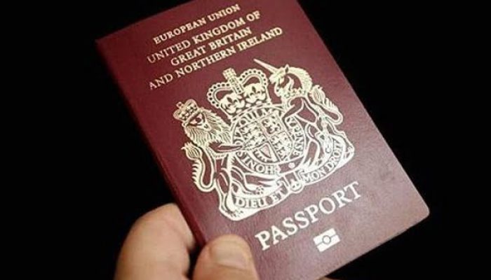 پیکاپ پاسپورت انگلیس